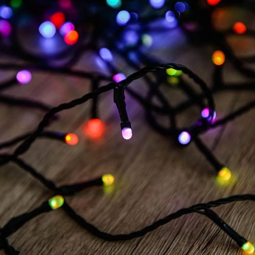 DekorTrend KBT 120 HEYLIGHT Kültéri okos fényfüzér 120 db RGB színes LED-del, fekete kábellel, Bluetooth vezérléssel, 12 m hosszú (IP44)