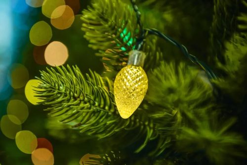 Design Dekor KDE 031 Kültéri 30 LED-es KRISTÁLYCSEPP fényfüzér, 6 m hosszú, zöld színű kábellel, meleg fehér fényű világítással