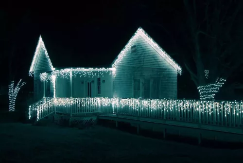 Design Dekor KDK 007 Kültéri toldható kontakt LED jégcsapfüzér, 300 x 40 cm, 101 db hidegfehér LED-del