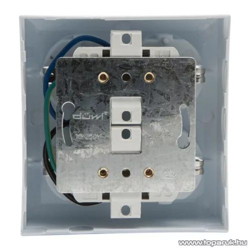 Falon kívüli beltéri 4-es dugalj földelt, fehér, 230V, 50Hz, 16A (05913 / GAO 0313)