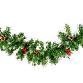   NORTH POLE Snowy Green Garland Zöld műfenyő girland műhő, toboz és fagyöngy dekorációval, 200 cm (KGR 520)