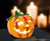 Halloweeni LED-es szolár tök, 15 x 15 cm (58122)