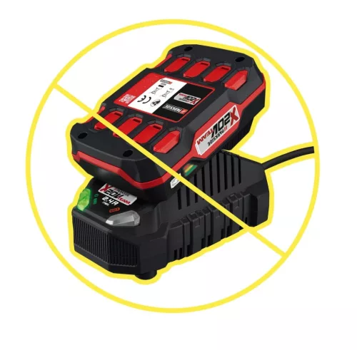 Crivit CKB 20-Li A1 SOLO Autós / hálózati / akkus hűtő fűtő elektromos hűtőtáska, 24 literes / 12V DC / 20V DC / 230V AC (ParkSide akku és töltő nélkül)