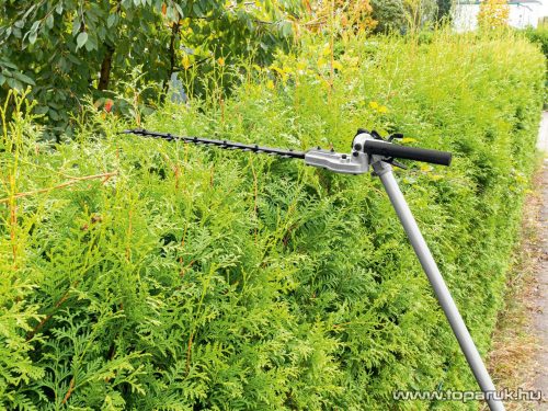 ParkSide PBK 4 C4 Kombinált 4 az 1-ben benzinmotoros kerti fűkasza fűszegélynyíró, gyomvágó, trimmer magassági ágvágó és sövényvágó készülék, 1,97 LE