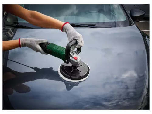 Tépőzáras alátéttányér, polírozó gyapjú és tartalék szénkefék a készletben