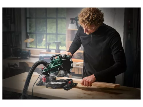 ParkSide PKS 1500 C4 Elektromos bütüző és gérvágó fűrész, fejező és csapfűrész, lézeres célzóval, 1500 W