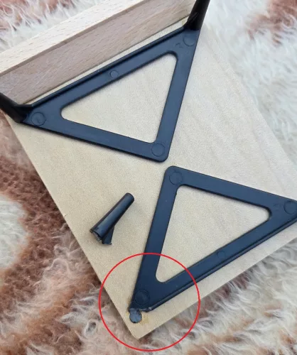(SZÁLLÍTÁSI SÉRÜLT / K225490) PlayTive 3 szintes XXL elektromos világító rózsaszín fa babaház lépcsővel, lifttel és bútorokka, 64 x 80 x 31 cm, 54 részes