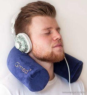 Qmed FLEX Memóriahabos párna, hengerpárna