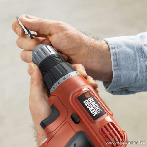 Black & Decker EPC12CAB Akkumulátoros fúró-csavarozó pótakkumulátorral