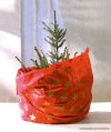 HOME KT 250/RD Karácsonyfa takaró 3 in 1 (burkolatvédő, csomagoló és szállítóanyag), piros alap / aranyszínű csillagok