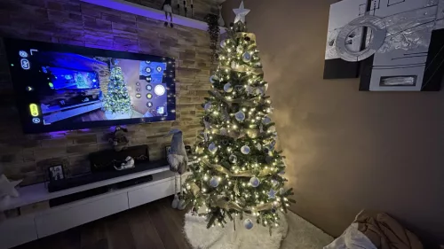 MULTIPINE Valósághű extradús műfenyő, 2D + 3D tűlevelű, beépített LED világítással, 150 cm (KMF 6/150)