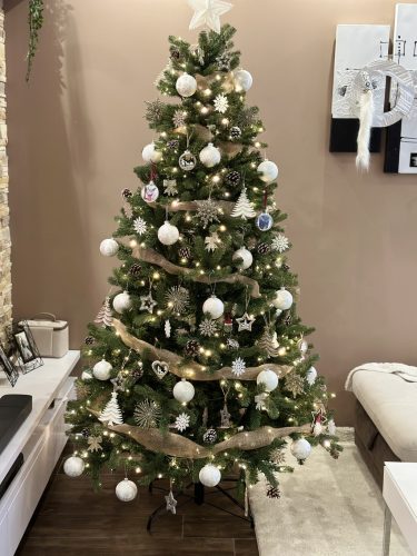 MULTIPINE Valósághű extradús műfenyő, 2D + 3D tűlevelű, beépített LED világítással, 210 cm (KMF 6/210)