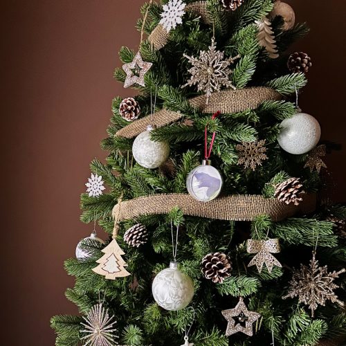 MULTIPINE Valósághű extradús műfenyő, 2D + 3D tűlevelű, beépített LED világítással, 240 cm (KMF 6/240)