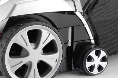 AL-KO Combi Care 38 E Comfort Elektromos talajlazító és gyepszellőztető gyűjtőzsákkal, 1300W, 38 cm munkaszélesség